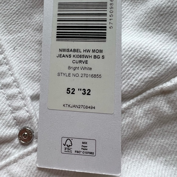 ASOS Jeans White 20 NWT by Noisy May Curve New With Tag White Jeans Denim - Picture 3 of 6